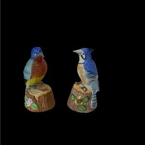 Set of 2 Bone China Jasco Songbird Bells. (D)